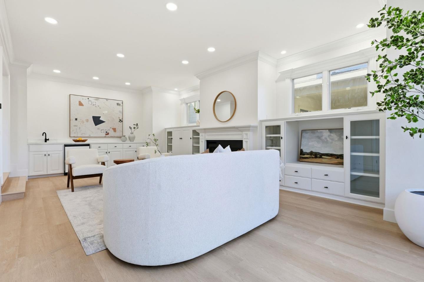 Detail Gallery Image 7 of 58 For 941 Walnut St, San Carlos,  CA 94070 - 3 Beds | 2/1 Baths