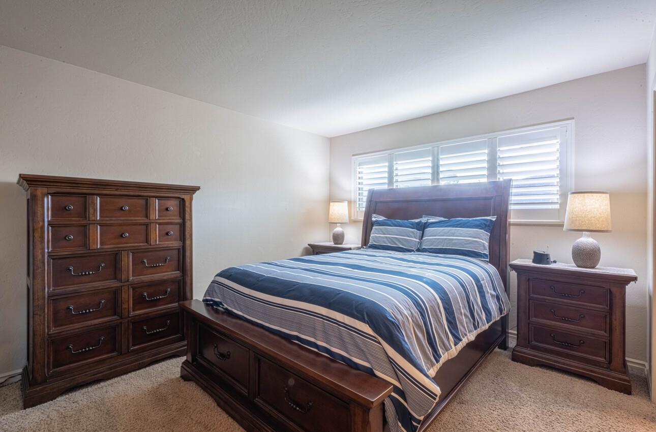 Detail Gallery Image 22 of 39 For 1231 Padre Dr, Salinas,  CA 93901 - 3 Beds | 2 Baths