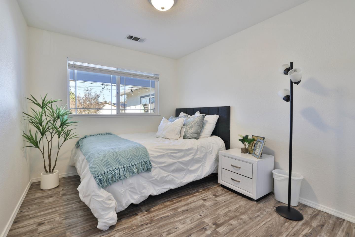 Detail Gallery Image 16 of 30 For 1546 Boone Dr, San Jose,  CA 95118 - 4 Beds | 2 Baths