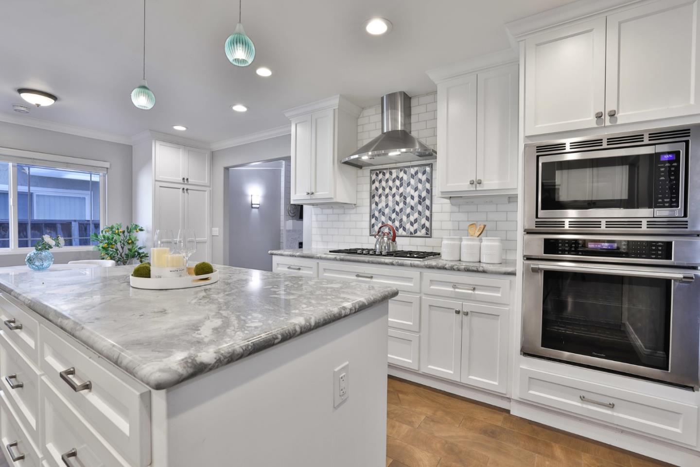 Detail Gallery Image 4 of 30 For 1546 Boone Dr, San Jose,  CA 95118 - 4 Beds | 2 Baths