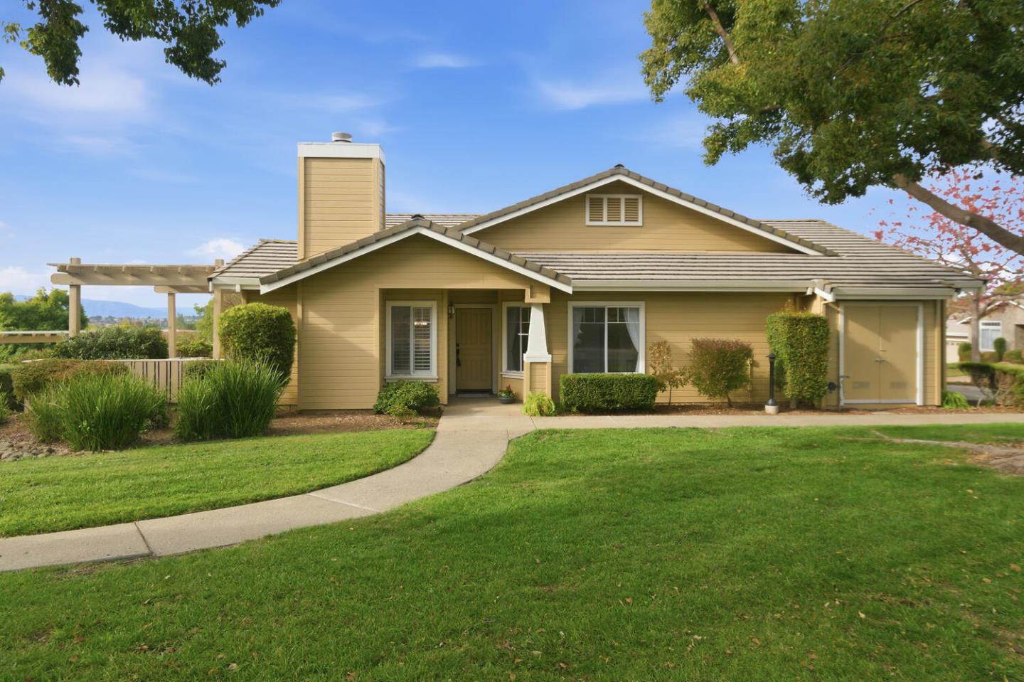 Photo #1: ML82030252 Listing: Photo #1