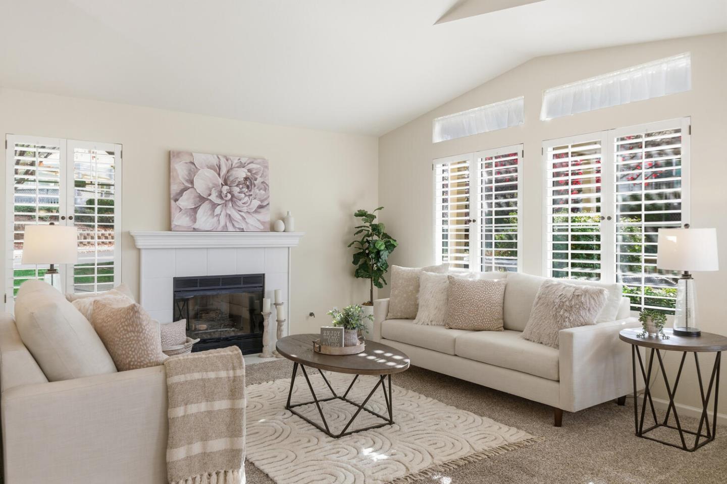 Photo #4: ML82030252 Listing: Photo #4