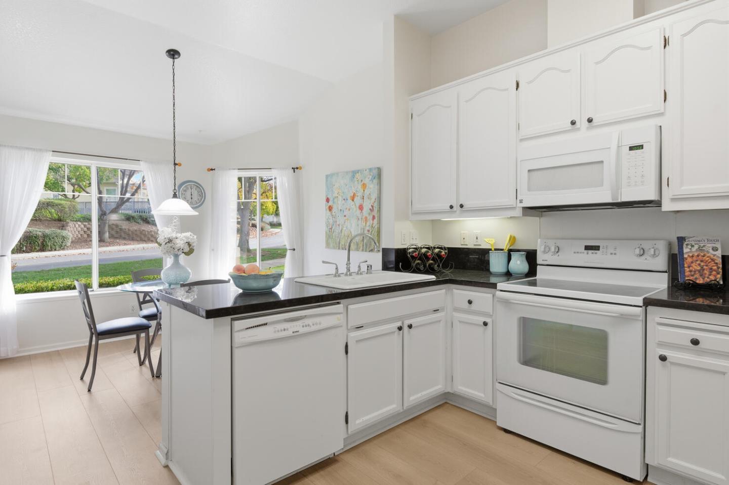 Photo #8: ML82030252 Listing: Photo #8