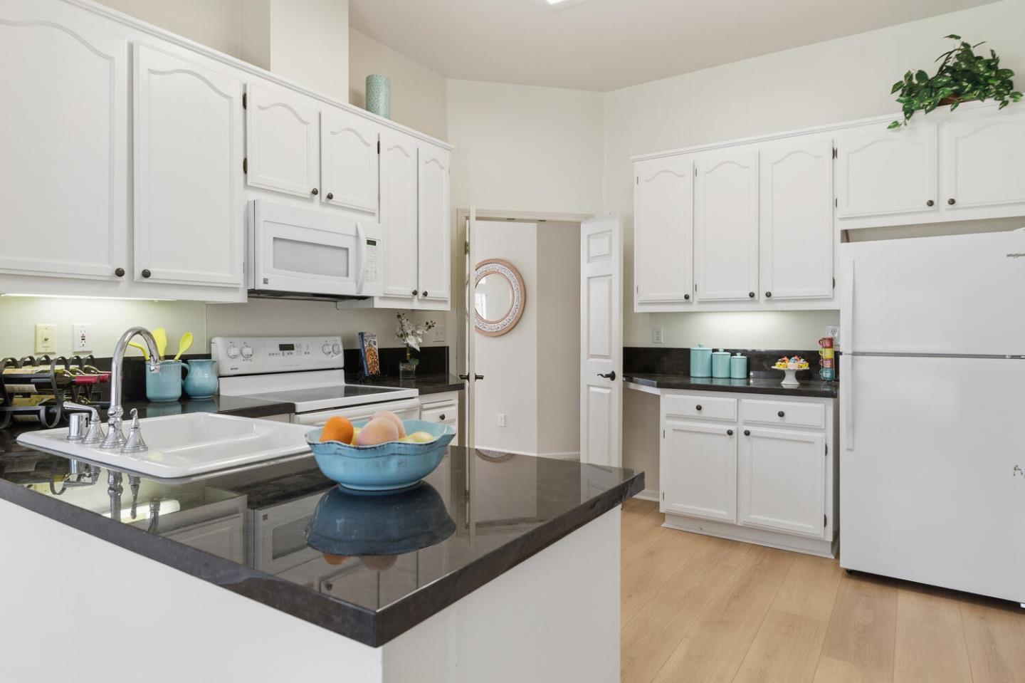 Photo #9: ML82030252 Listing: Photo #9