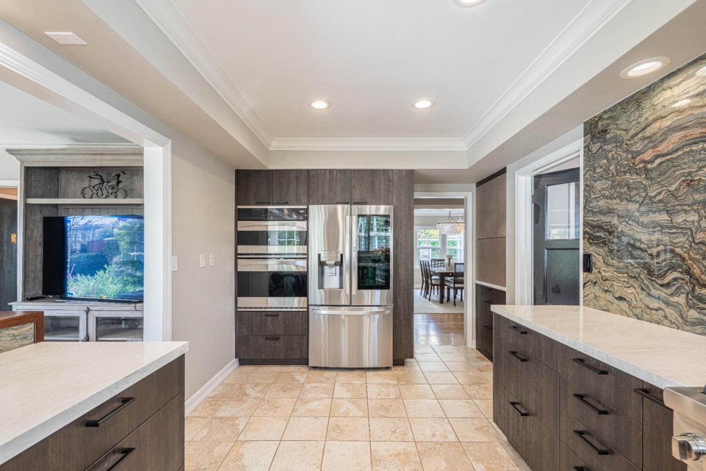 Detail Gallery Image 13 of 45 For 247 Oak St, Salinas,  CA 93901 - 4 Beds | 3 Baths