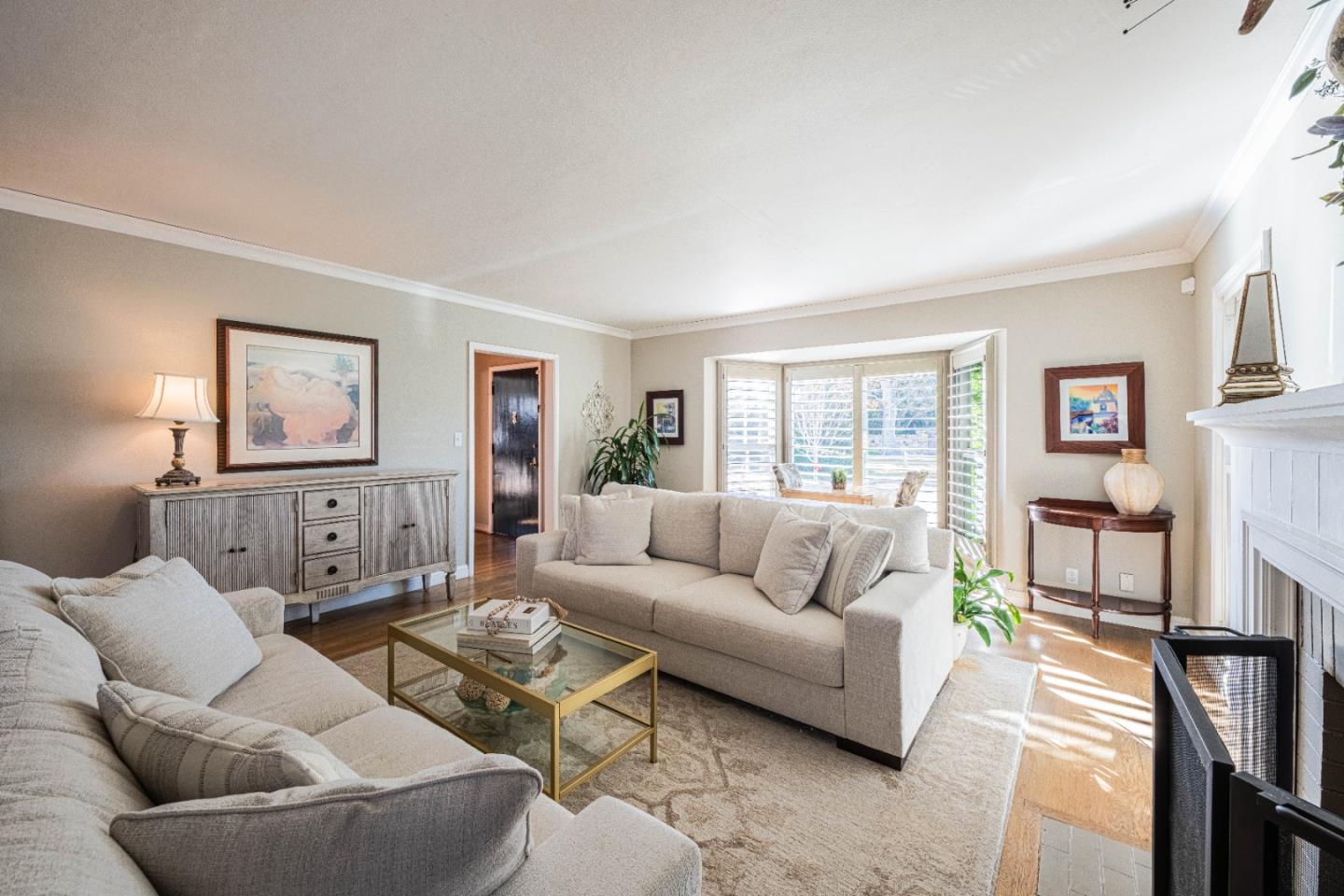 Detail Gallery Image 7 of 45 For 247 Oak St, Salinas,  CA 93901 - 4 Beds | 3 Baths