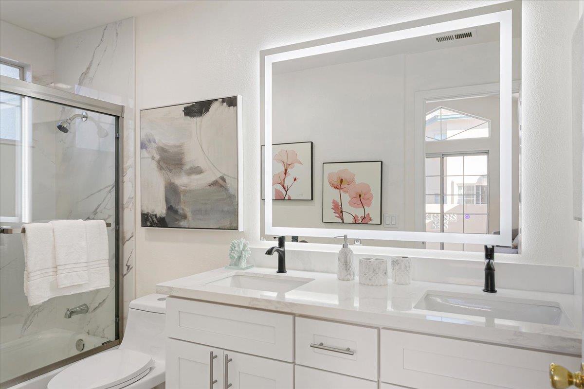 Detail Gallery Image 20 of 46 For 4173 El Camino Real #11,  Palo Alto,  CA 94306 - 2 Beds | 2/1 Baths