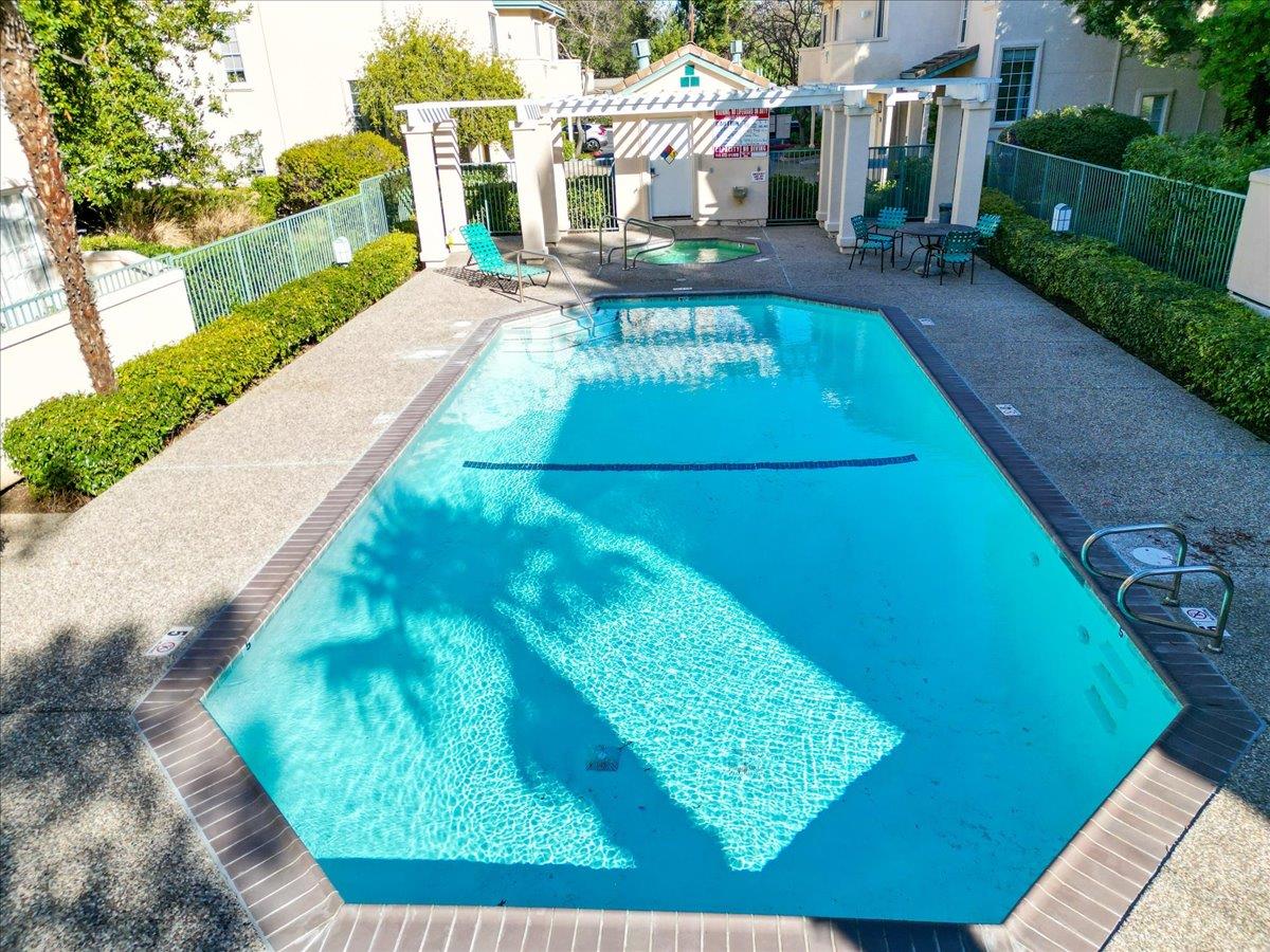 Detail Gallery Image 41 of 46 For 4173 El Camino Real #11,  Palo Alto,  CA 94306 - 2 Beds | 2/1 Baths