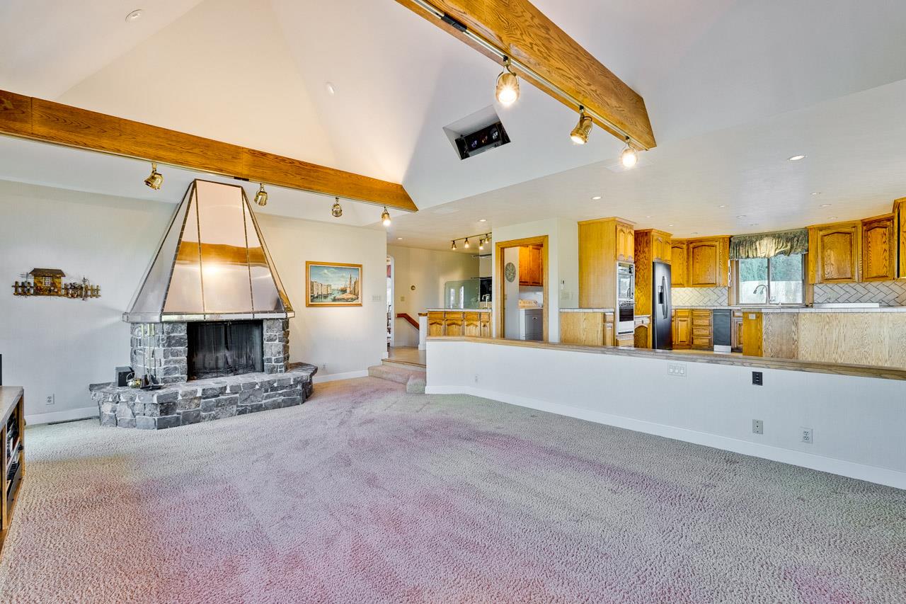 Detail Gallery Image 23 of 58 For 21697 Rainbow Dr, Cupertino,  CA 95014 - 4 Beds | 3/1 Baths