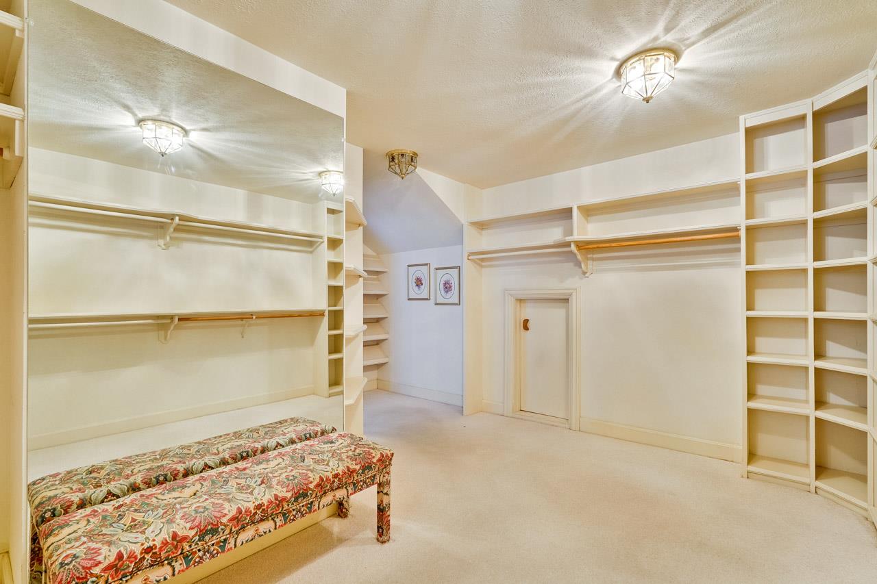 Detail Gallery Image 36 of 58 For 21697 Rainbow Dr, Cupertino,  CA 95014 - 4 Beds | 3/1 Baths