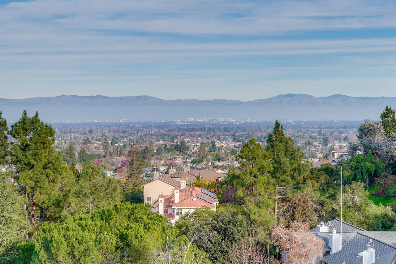 Detail Gallery Image 54 of 58 For 21697 Rainbow Dr, Cupertino,  CA 95014 - 4 Beds | 3/1 Baths
