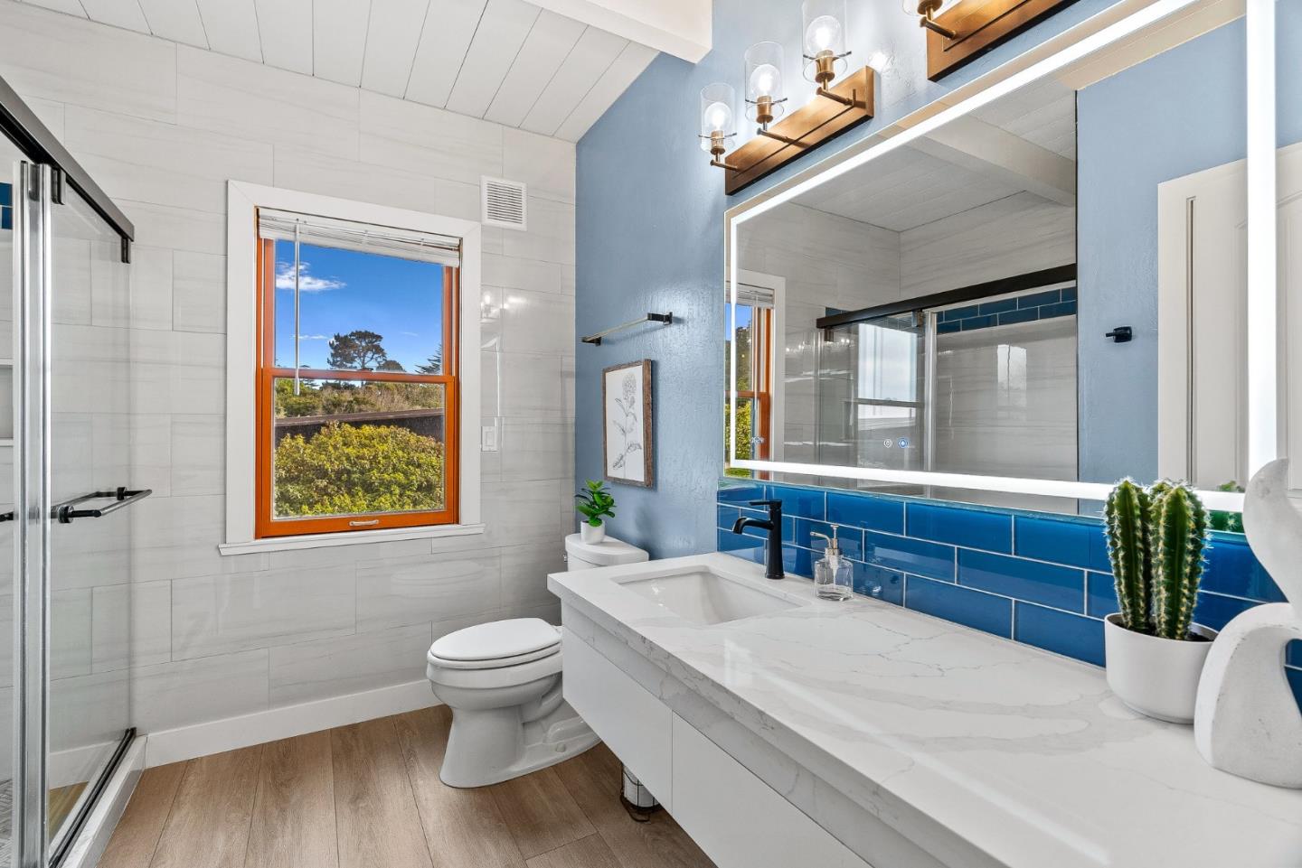 Detail Gallery Image 16 of 29 For 11 Yankee Point Dr, Carmel,  CA 93923 - 4 Beds | 2 Baths