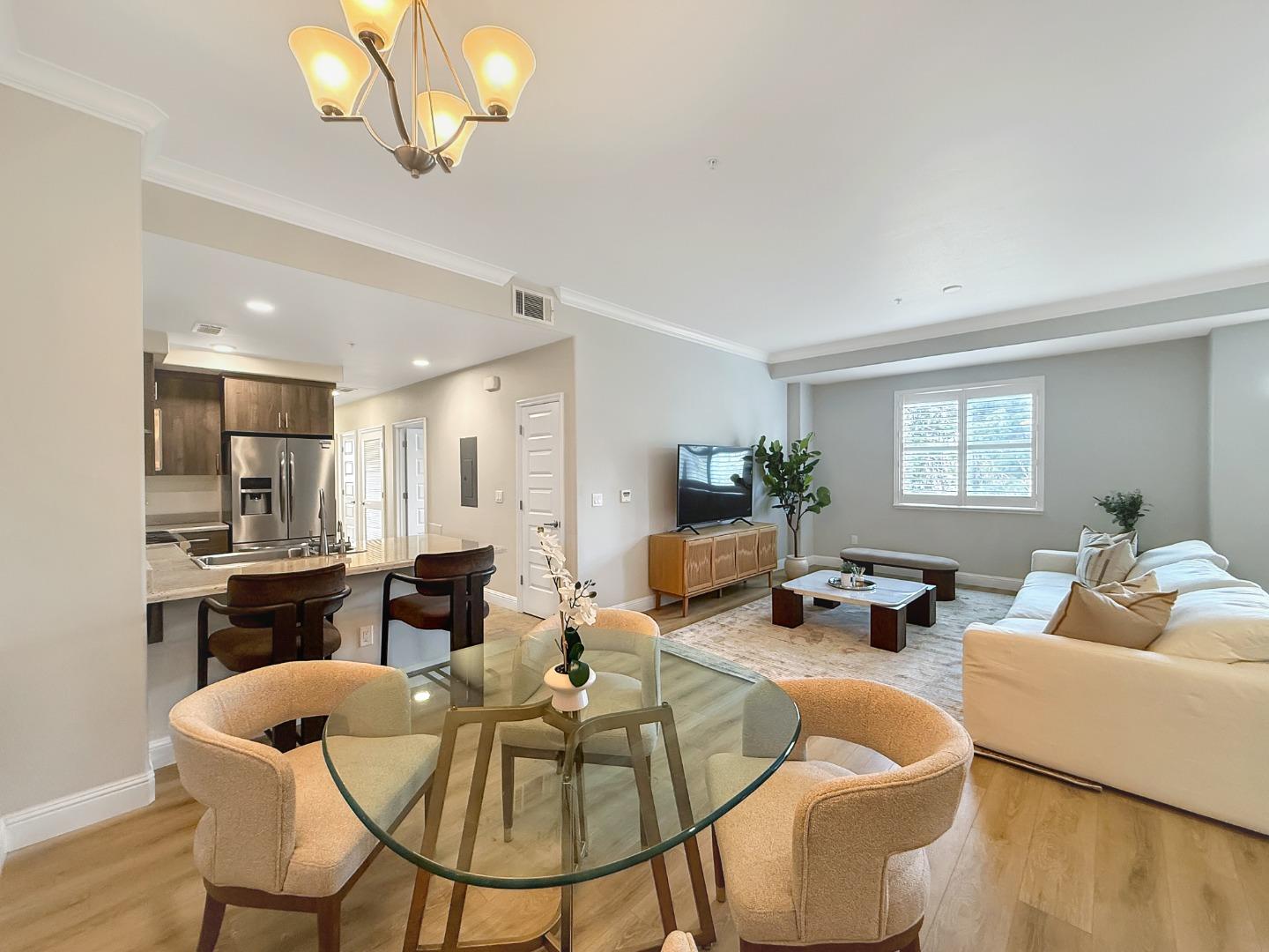 Detail Gallery Image 10 of 45 For 538 S Mathilda Ave #301,  Sunnyvale,  CA 94086 - 3 Beds | 2 Baths