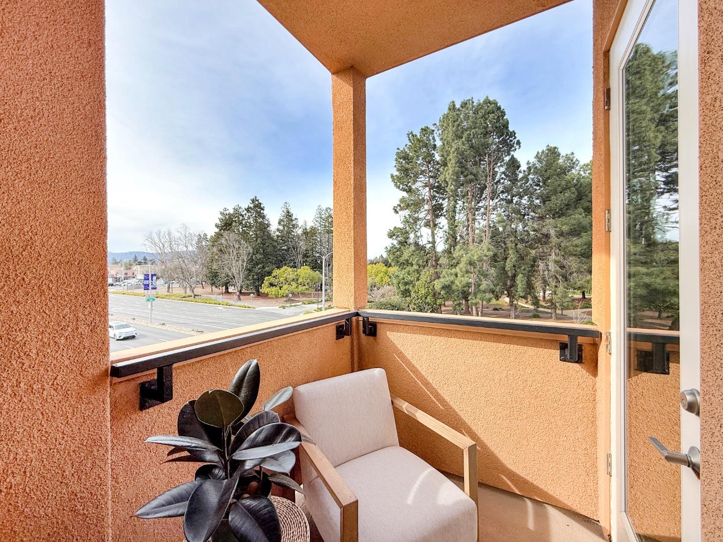 Detail Gallery Image 17 of 45 For 538 S Mathilda Ave #301,  Sunnyvale,  CA 94086 - 3 Beds | 2 Baths