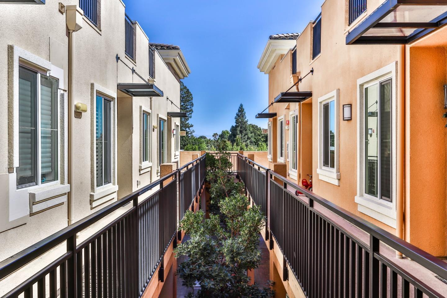 Detail Gallery Image 20 of 45 For 538 S Mathilda Ave #301,  Sunnyvale,  CA 94086 - 3 Beds | 2 Baths