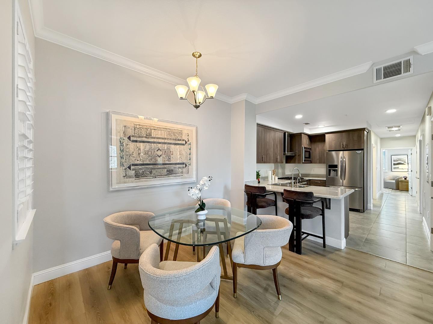 Detail Gallery Image 6 of 45 For 538 S Mathilda Ave #301,  Sunnyvale,  CA 94086 - 3 Beds | 2 Baths