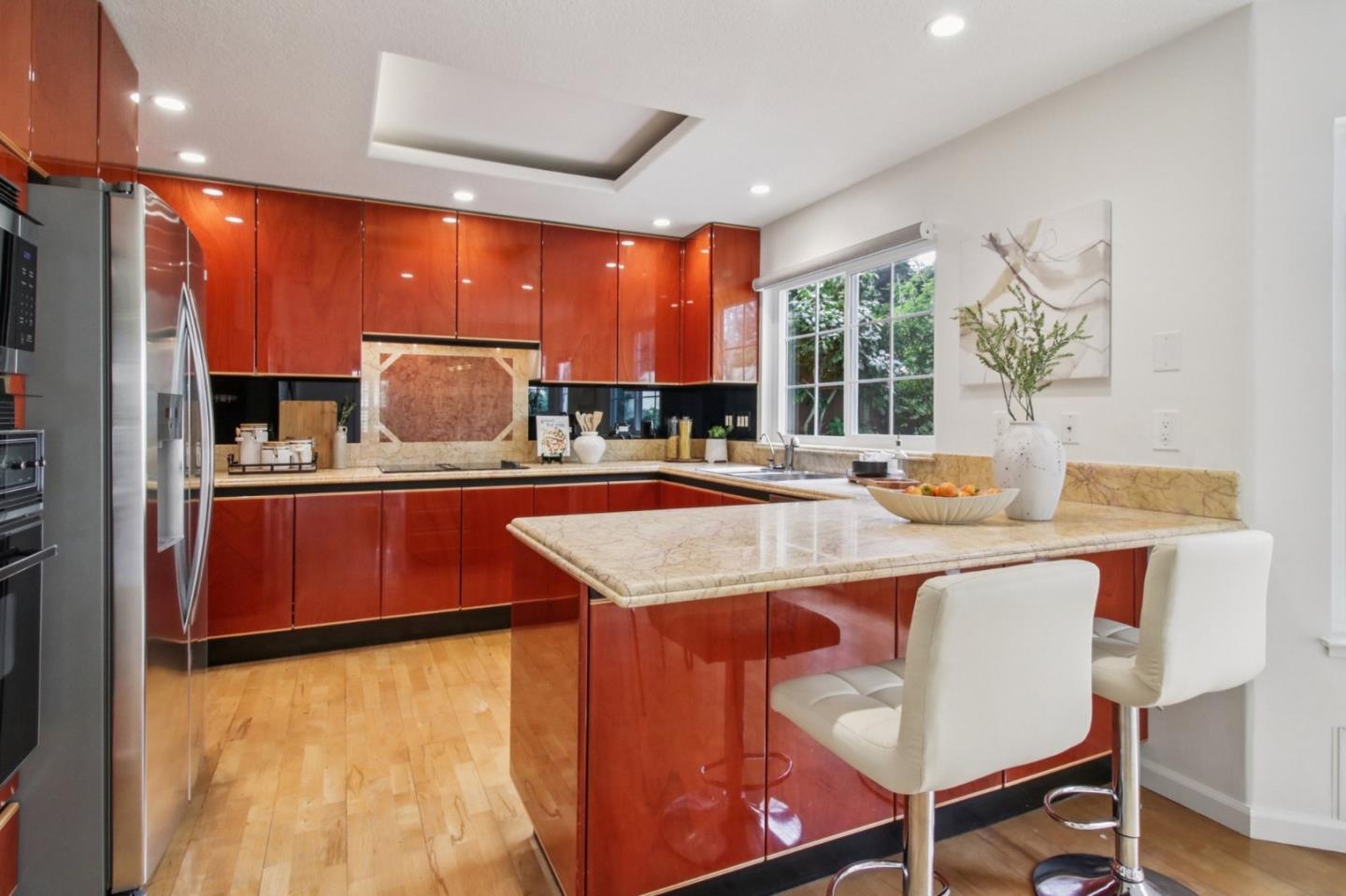 Detail Gallery Image 17 of 50 For 800 Rebecca Privada, Mountain View,  CA 94040 - 3 Beds | 2/1 Baths