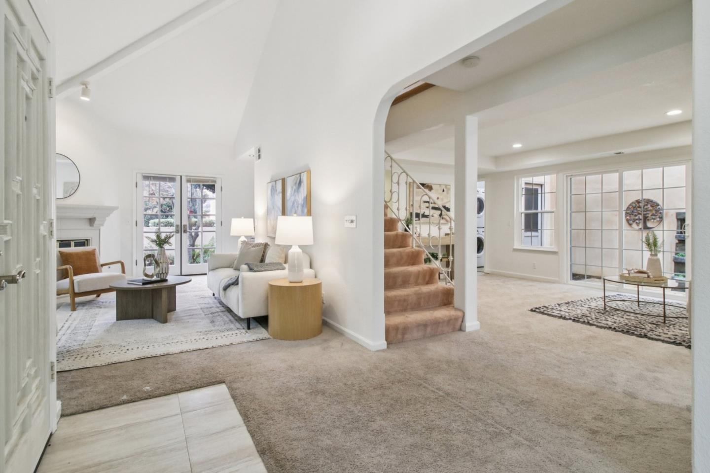 Detail Gallery Image 21 of 50 For 800 Rebecca Privada, Mountain View,  CA 94040 - 3 Beds | 2/1 Baths