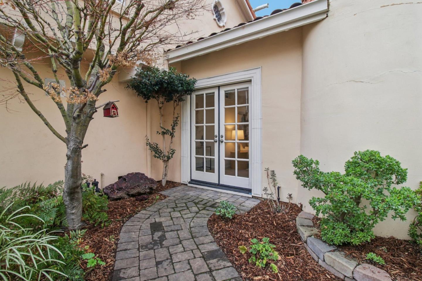 Detail Gallery Image 39 of 50 For 800 Rebecca Privada, Mountain View,  CA 94040 - 3 Beds | 2/1 Baths