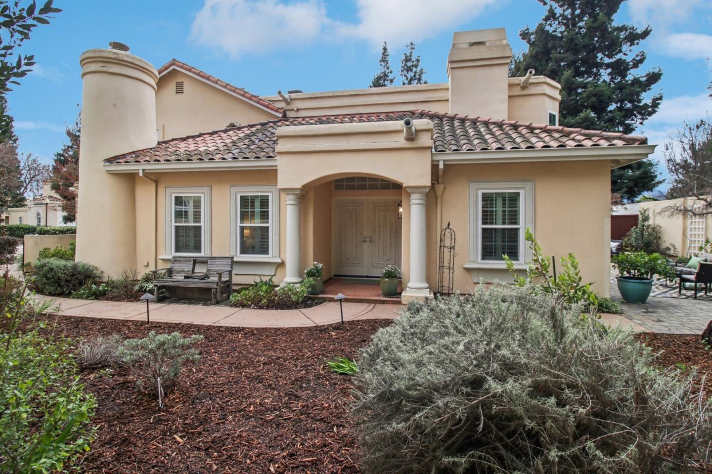 Detail Gallery Image 49 of 50 For 800 Rebecca Privada, Mountain View,  CA 94040 - 3 Beds | 2/1 Baths