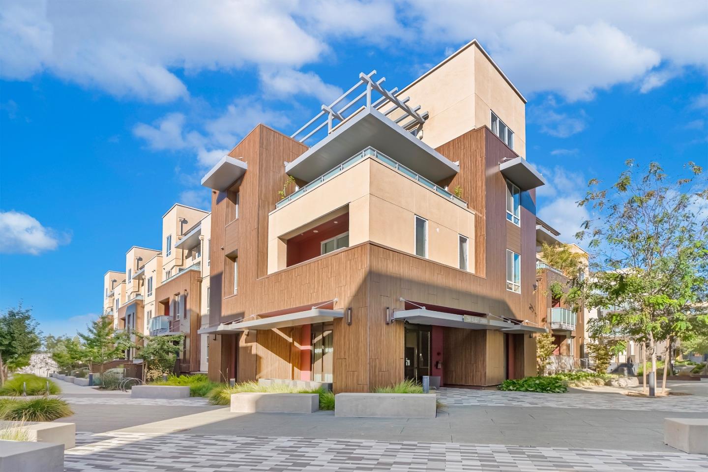 Detail Gallery Image 24 of 37 For 2358 Velocity Cmn #206,  Fremont,  CA 94539 - 2 Beds | 2 Baths