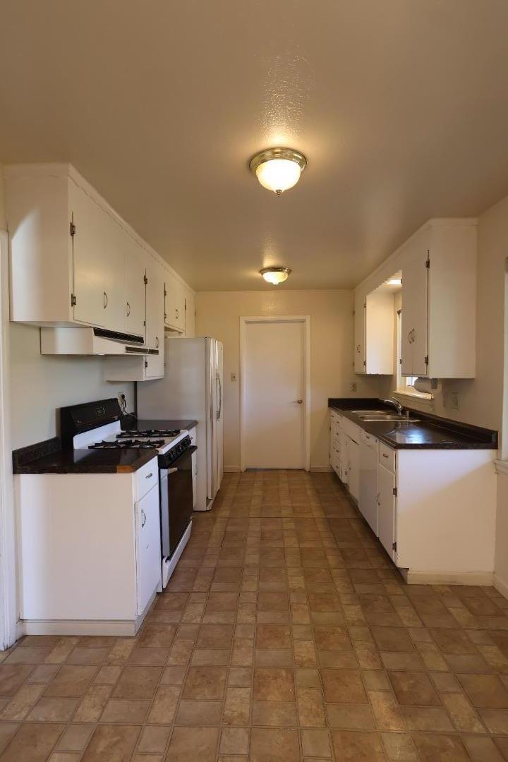 Detail Gallery Image 3 of 6 For 2968 Florence Ave, San Jose,  CA 95127 - 3 Beds | 2 Baths