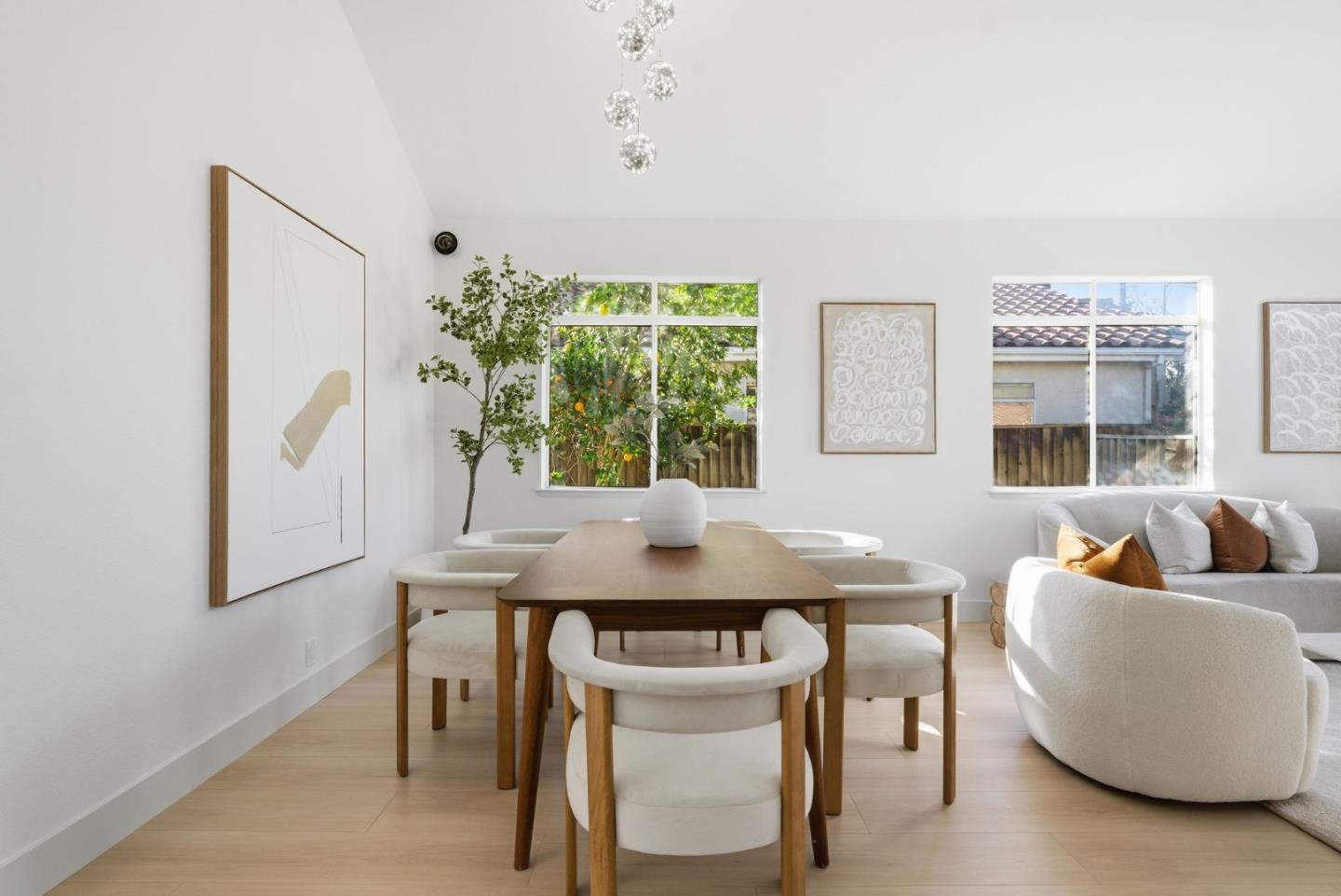 Detail Gallery Image 15 of 46 For 2516 Monte Lindo Ct, San Jose,  CA 95121 - 5 Beds | 3 Baths