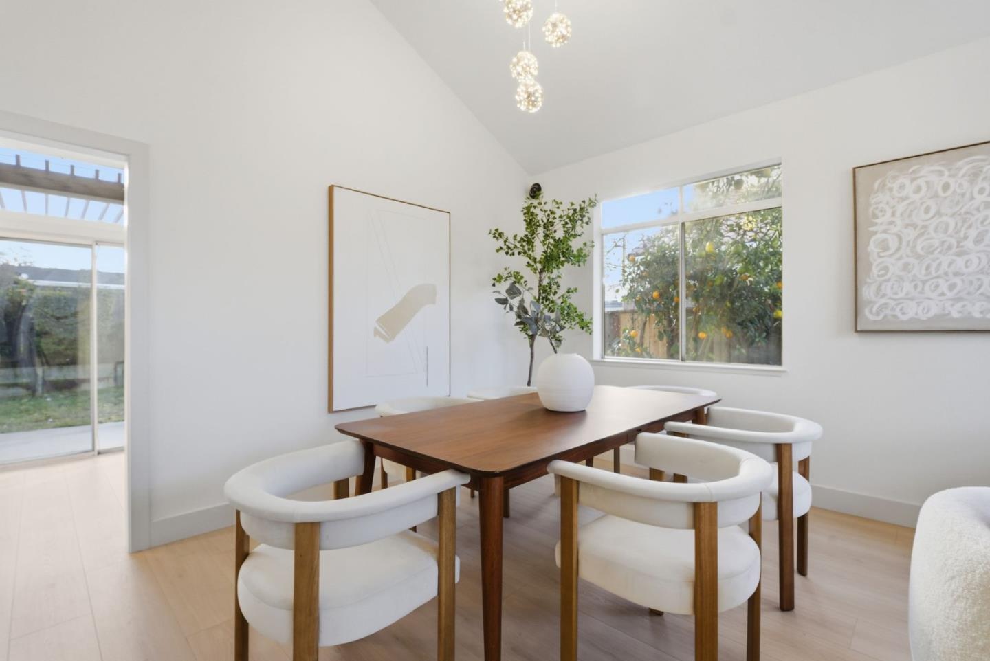 Detail Gallery Image 18 of 46 For 2516 Monte Lindo Ct, San Jose,  CA 95121 - 5 Beds | 3 Baths