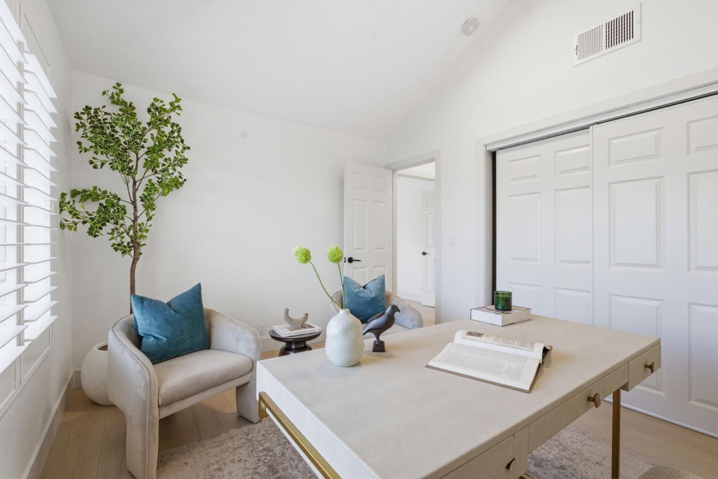 Detail Gallery Image 21 of 46 For 2516 Monte Lindo Ct, San Jose,  CA 95121 - 5 Beds | 3 Baths