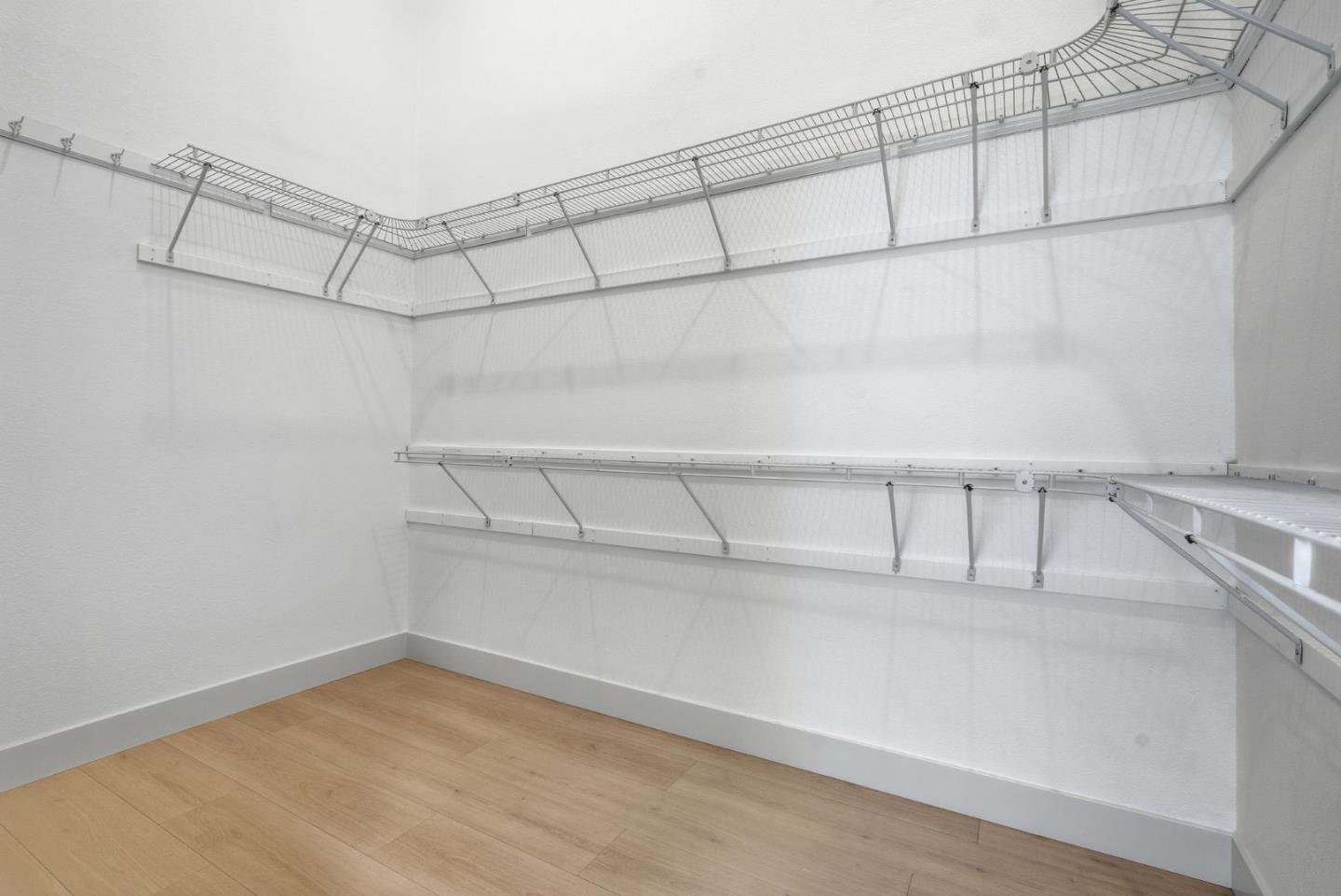 Detail Gallery Image 27 of 46 For 2516 Monte Lindo Ct, San Jose,  CA 95121 - 5 Beds | 3 Baths