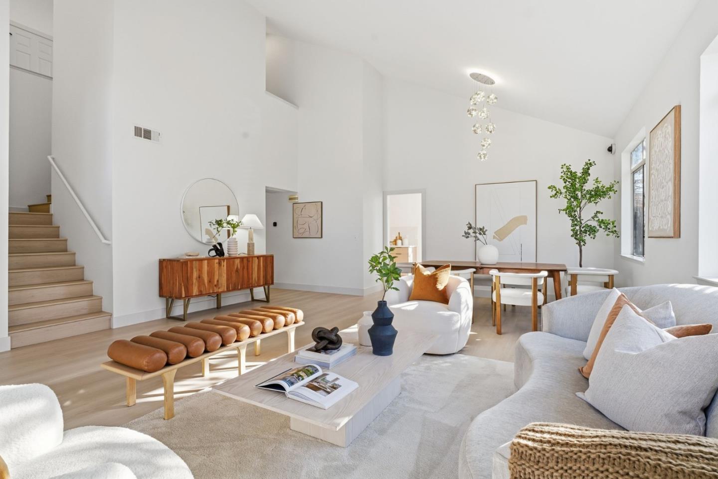 Detail Gallery Image 5 of 46 For 2516 Monte Lindo Ct, San Jose,  CA 95121 - 5 Beds | 3 Baths