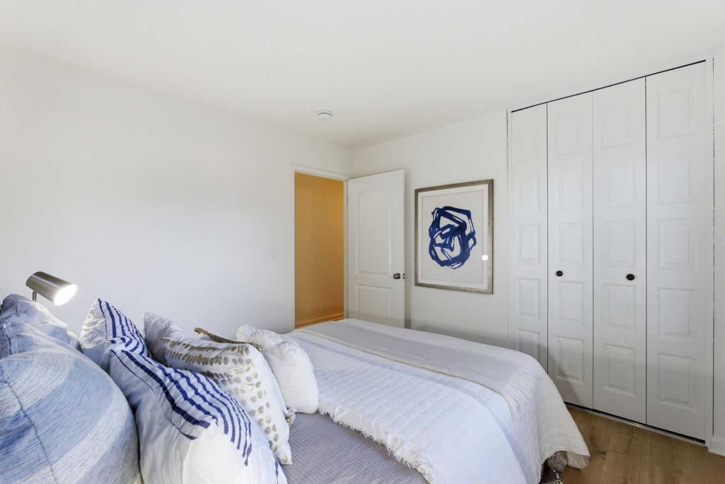 Detail Gallery Image 18 of 46 For 1115 Covington Rd, Los Altos,  CA 94024 - 4 Beds | 3 Baths