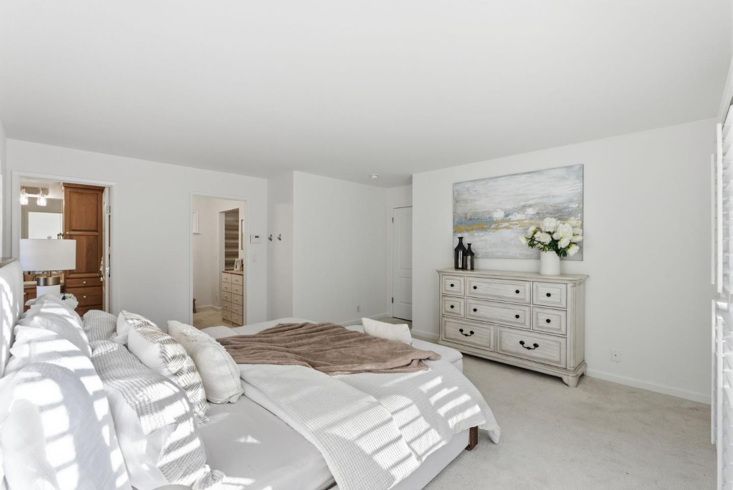 Detail Gallery Image 25 of 46 For 1115 Covington Rd, Los Altos,  CA 94024 - 4 Beds | 3 Baths