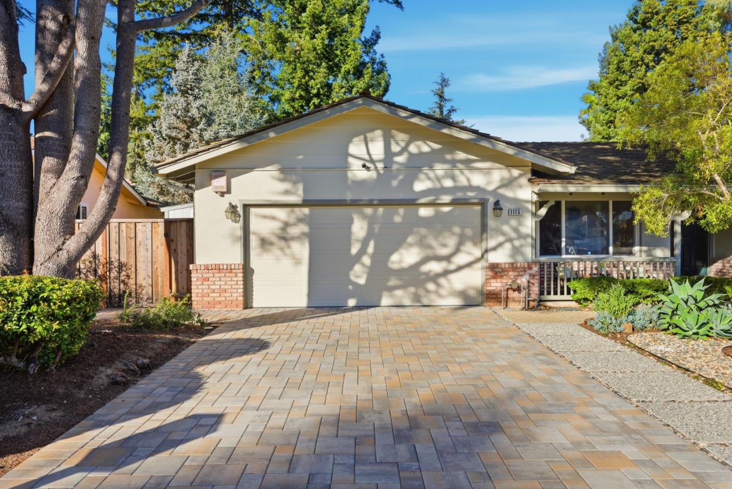 Detail Gallery Image 36 of 46 For 1115 Covington Rd, Los Altos,  CA 94024 - 4 Beds | 3 Baths