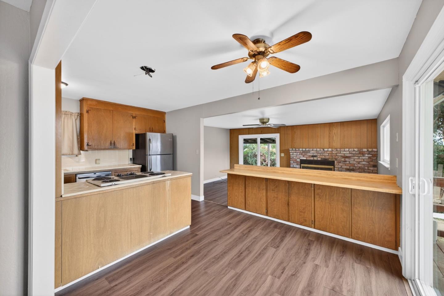 Detail Gallery Image 14 of 37 For 14705 E Hills Dr, San Jose,  CA 95127 - 3 Beds | 2 Baths