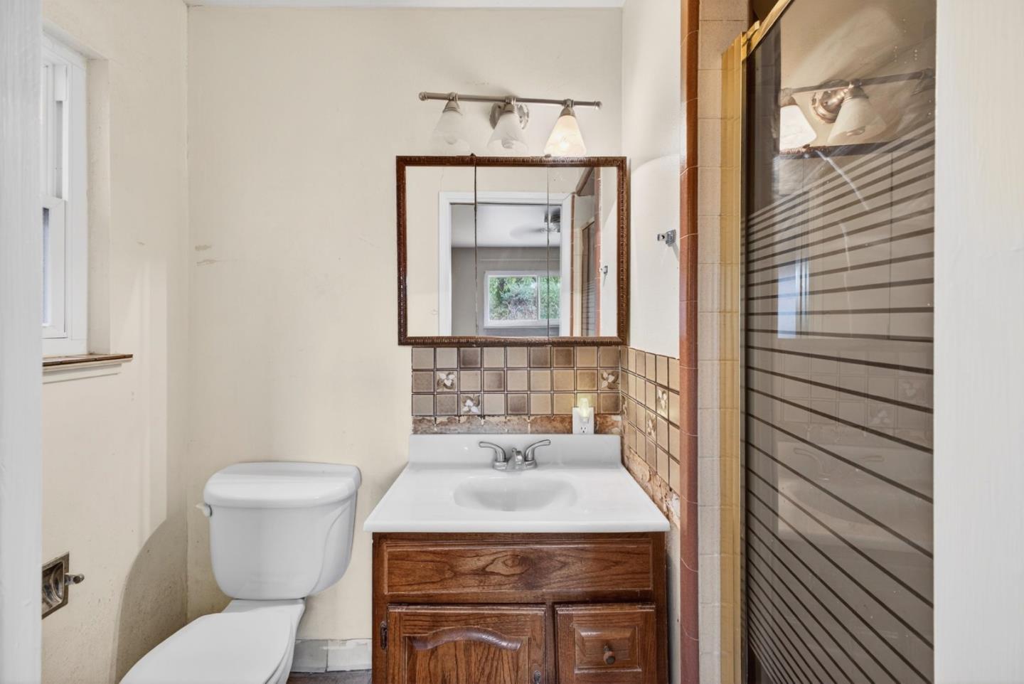 Detail Gallery Image 26 of 37 For 14705 E Hills Dr, San Jose,  CA 95127 - 3 Beds | 2 Baths