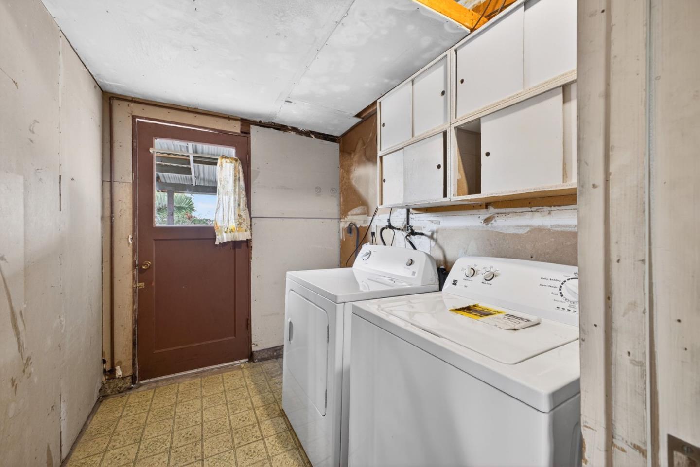 Detail Gallery Image 35 of 37 For 14705 E Hills Dr, San Jose,  CA 95127 - 3 Beds | 2 Baths