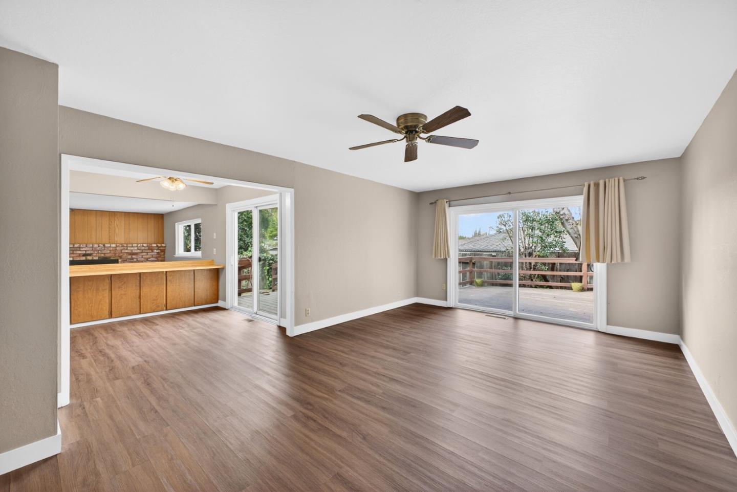 Detail Gallery Image 5 of 37 For 14705 E Hills Dr, San Jose,  CA 95127 - 3 Beds | 2 Baths