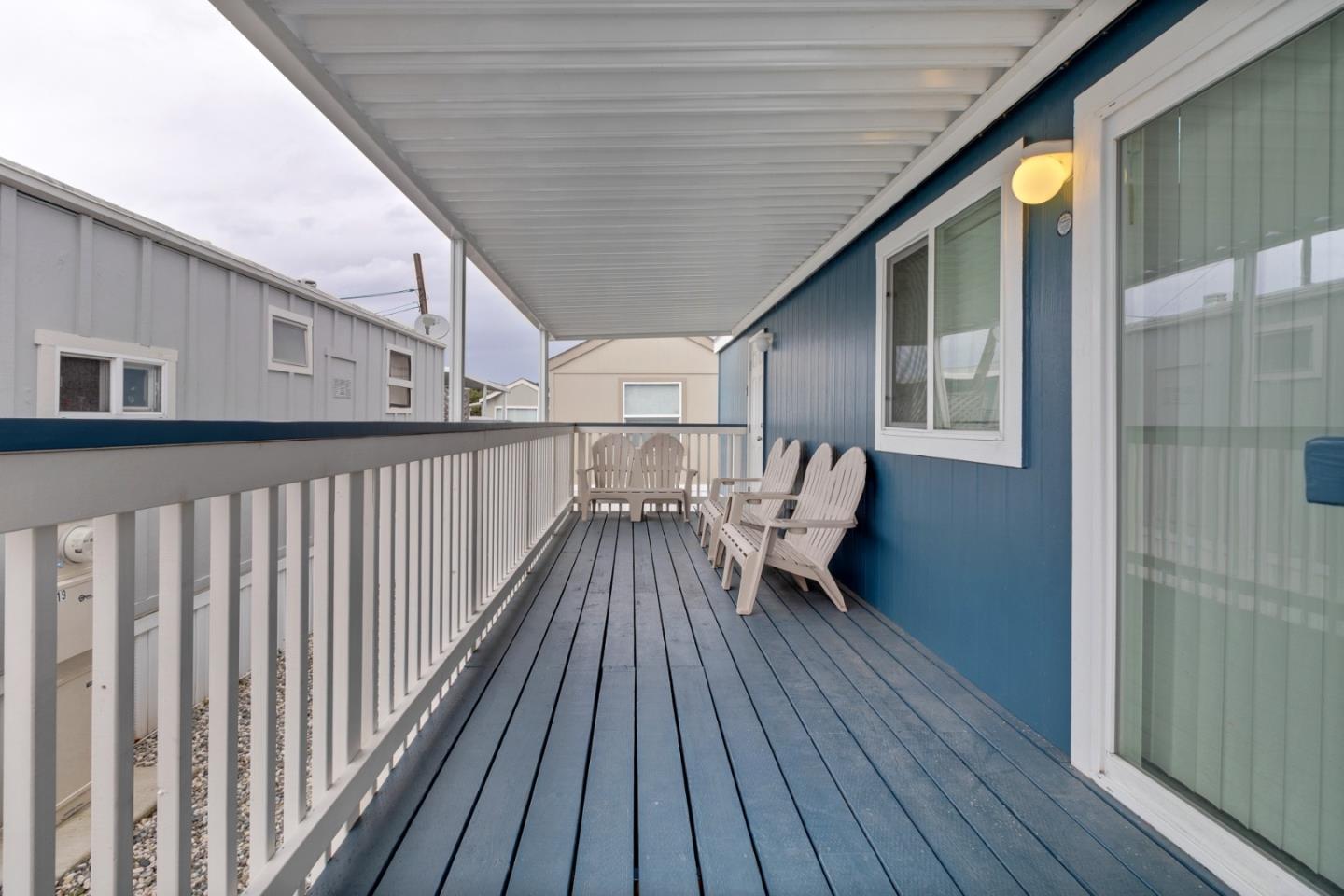 Detail Gallery Image 4 of 19 For 835 Kimball Ave #18,  Seaside,  CA 93955 - 1 Beds | 1 Baths