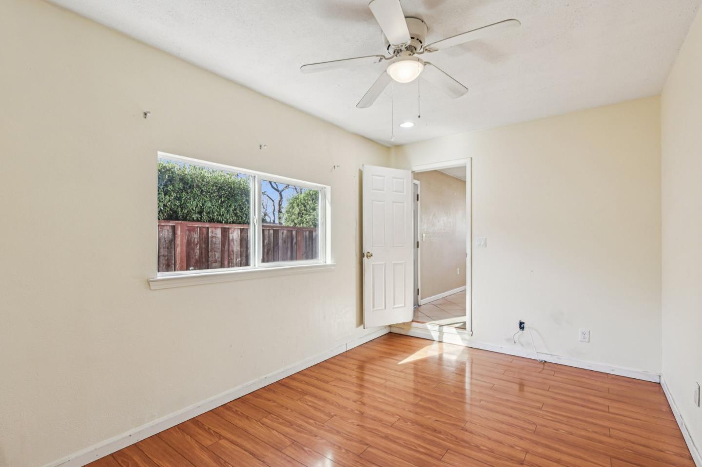 Detail Gallery Image 12 of 34 For 320 Coelho St, Milpitas,  CA 95035 - 3 Beds | 2 Baths