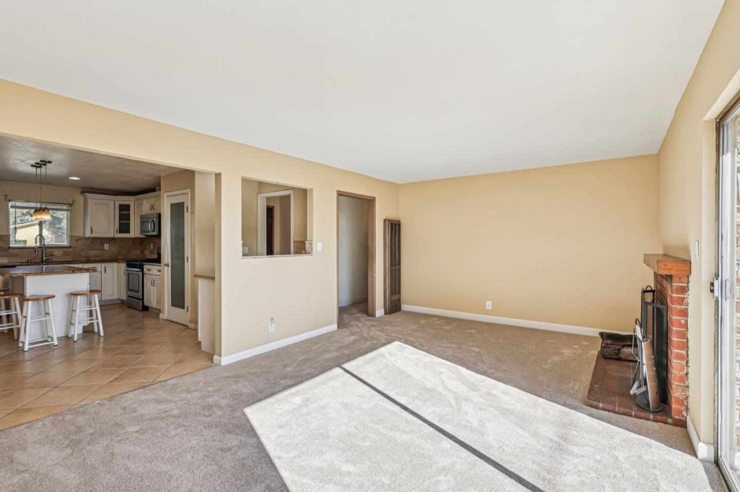 Detail Gallery Image 6 of 34 For 320 Coelho St, Milpitas,  CA 95035 - 3 Beds | 2 Baths