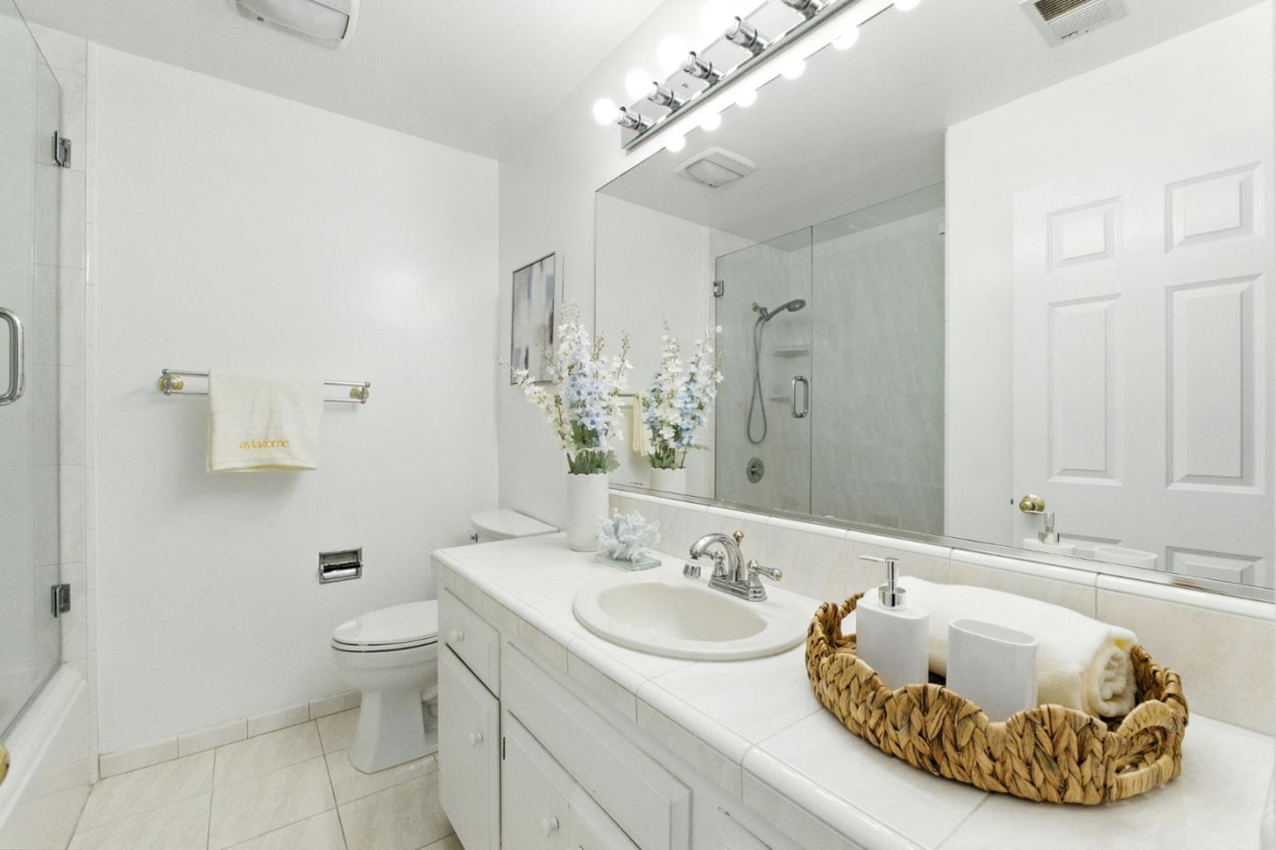 Detail Gallery Image 25 of 54 For 1898 Meridian Ave #29,  San Jose,  CA 95125 - 2 Beds | 2 Baths