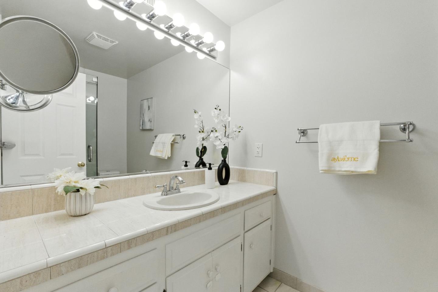 Detail Gallery Image 31 of 54 For 1898 Meridian Ave #29,  San Jose,  CA 95125 - 2 Beds | 2 Baths