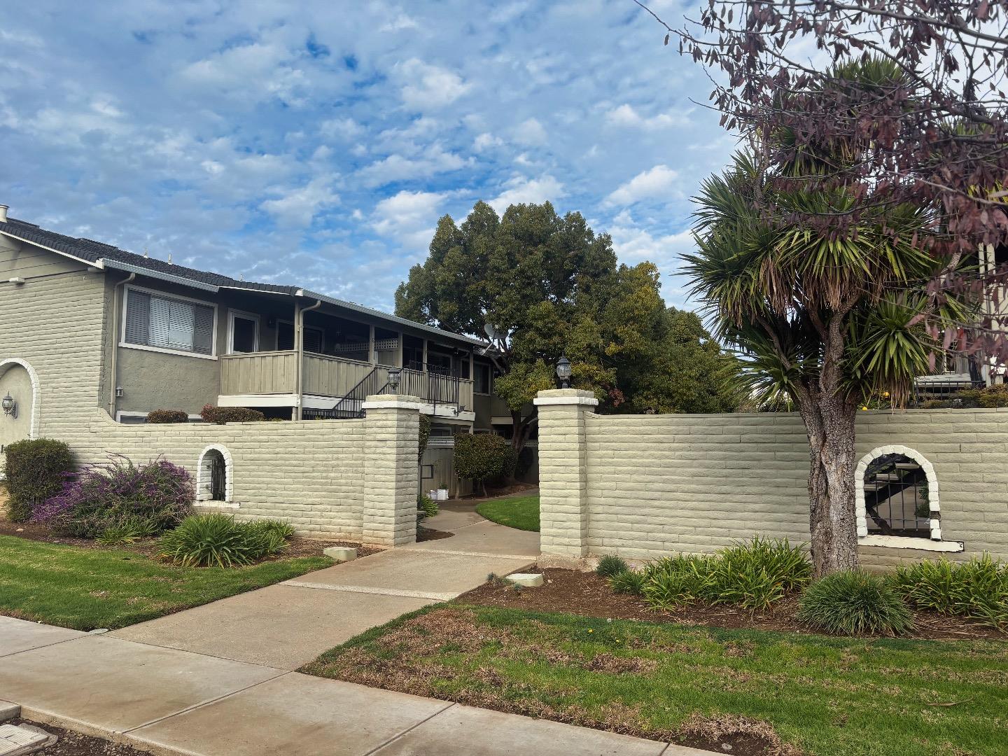 Detail Gallery Image 19 of 19 For 1231 Juniper Dr #H,  Gilroy,  CA 95020 - 2 Beds | 1 Baths