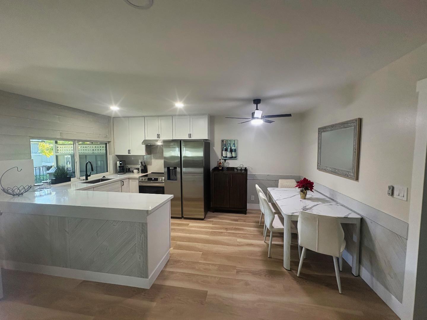 Detail Gallery Image 3 of 18 For 1231 Juniper Dr #H,  Gilroy,  CA 95020 - 2 Beds | 1 Baths