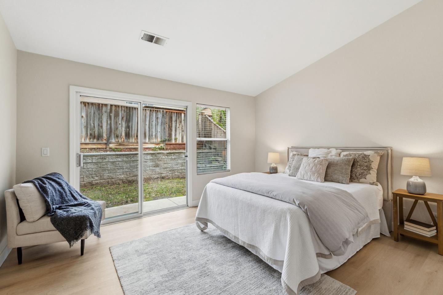 Detail Gallery Image 18 of 30 For 2251 Fairhaven Dr, Hollister,  CA 95023 - 4 Beds | 2 Baths