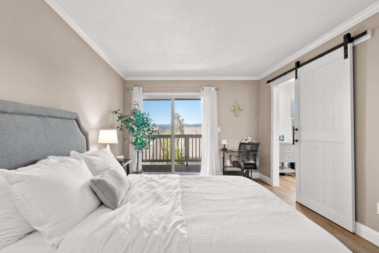 Detail Gallery Image 18 of 33 For 107 Arabian Way, Scotts Valley,  CA 95066 - 2 Beds | 2 Baths