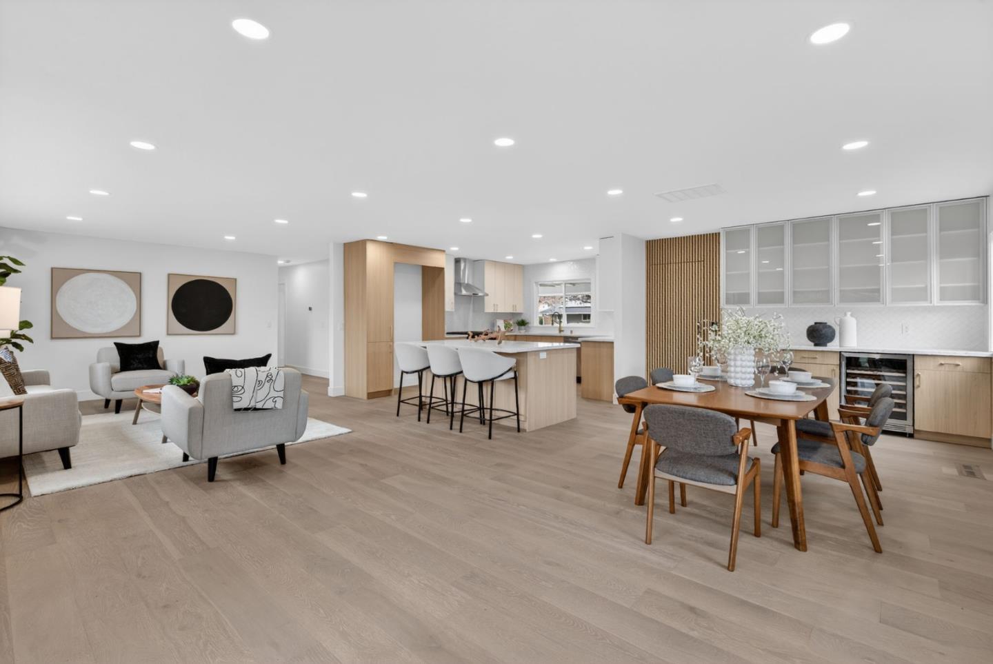 Detail Gallery Image 11 of 61 For 1806 Kirklyn Dr, San Jose,  CA 95124 - 4 Beds | 2/1 Baths