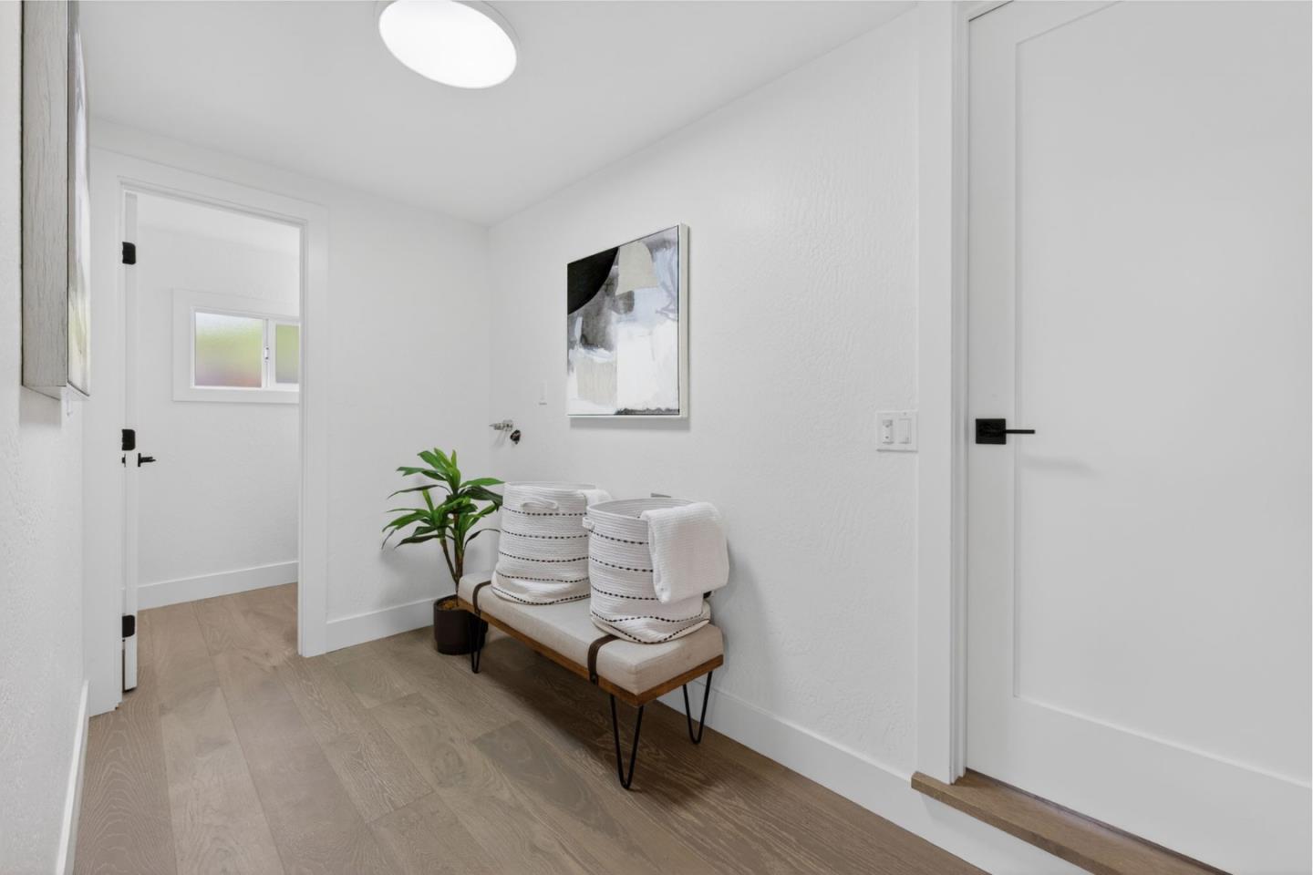 Detail Gallery Image 23 of 61 For 1806 Kirklyn Dr, San Jose,  CA 95124 - 4 Beds | 2/1 Baths