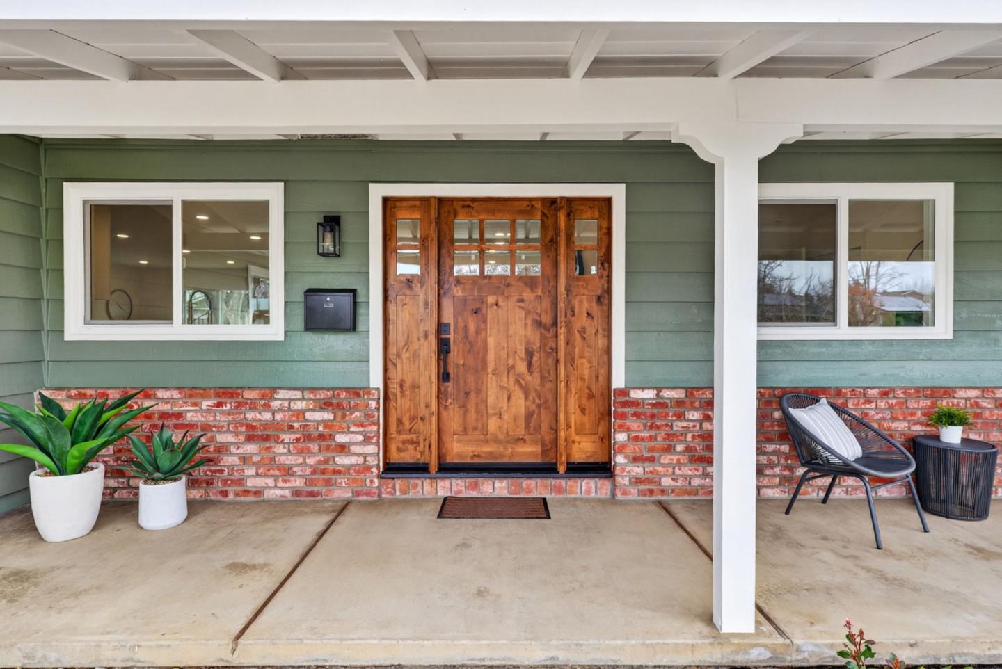 Detail Gallery Image 4 of 61 For 1806 Kirklyn Dr, San Jose,  CA 95124 - 4 Beds | 2/1 Baths